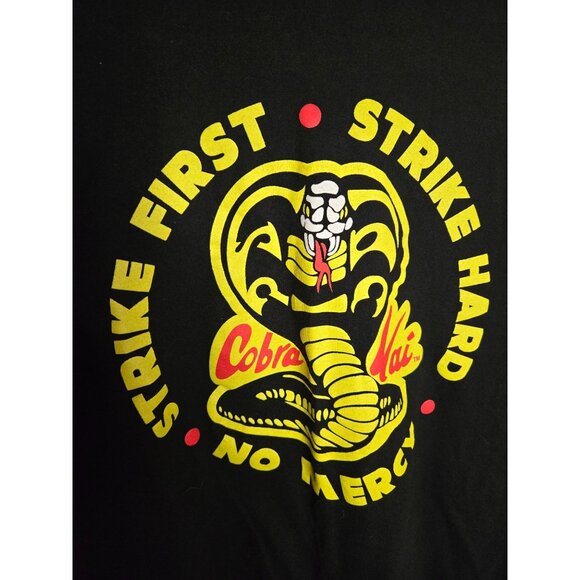 Cobra Kai Strike First Martial Arts T_Shirt Movie Buff Competition Size 2XL - Picture 2 of 4